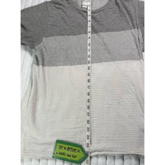 Denim & Flower Ricky Singh Colorblock White Gray Pinstripe T-Shirt Men's Large - Picture 3 of 9